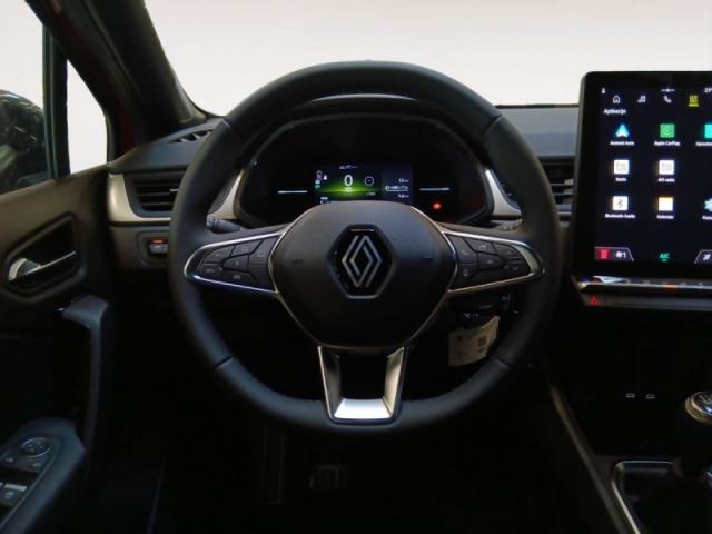 Renault Captur image 2