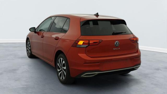 Volkswagen Golf image 9