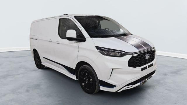 Ford Transit image 3