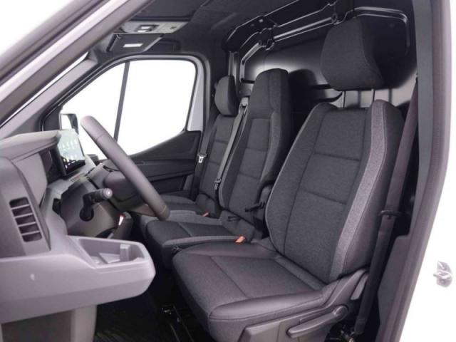 Nissan Interstar image 7
