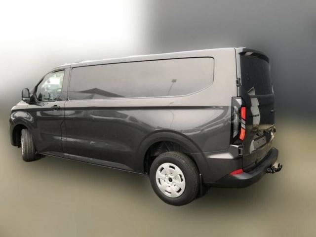 Ford Transit image 9