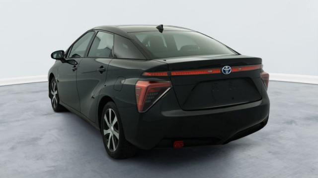 Toyota Mirai image 6