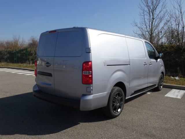 Citroen Jumpy image 8