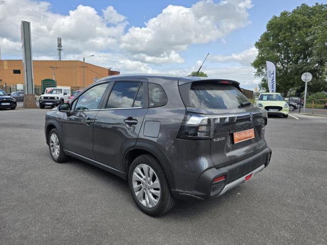 Suzuki S-Cross image 8