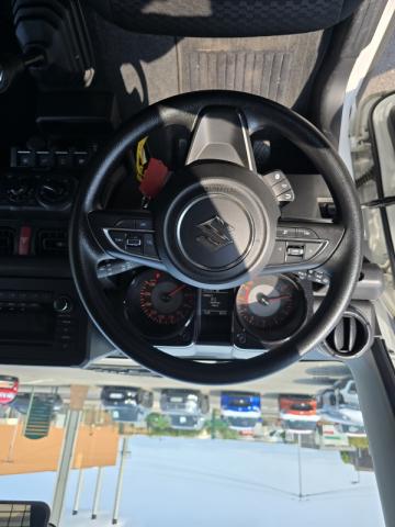 Suzuki Jimny image 3