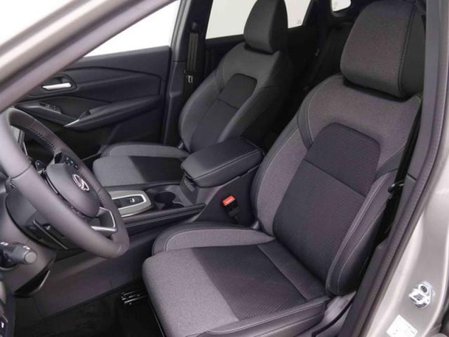 Nissan Qashqai image 1