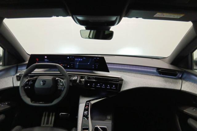 Peugeot 3008 image 3