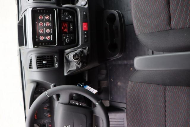 Peugeot Boxer image 5