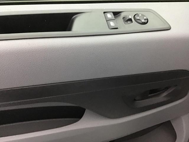 Peugeot Expert image 1