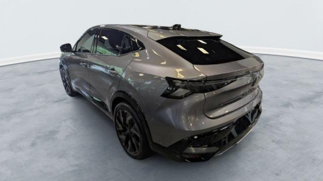 Renault Rafale image 2