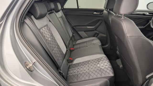 Volkswagen T-Roc image 3