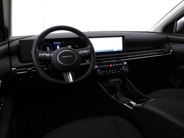 Hyundai Tucson image 3