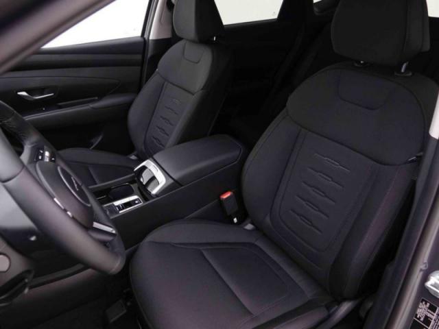 Hyundai Tucson image 4