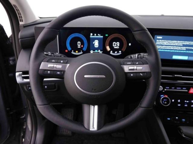Hyundai Tucson image 2