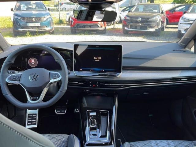 Volkswagen Golf image 6