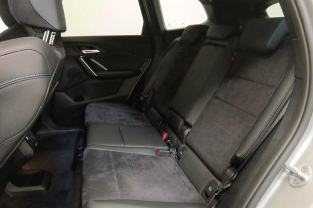 Bmw X1 image 6
