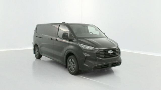 Ford Transit image 4
