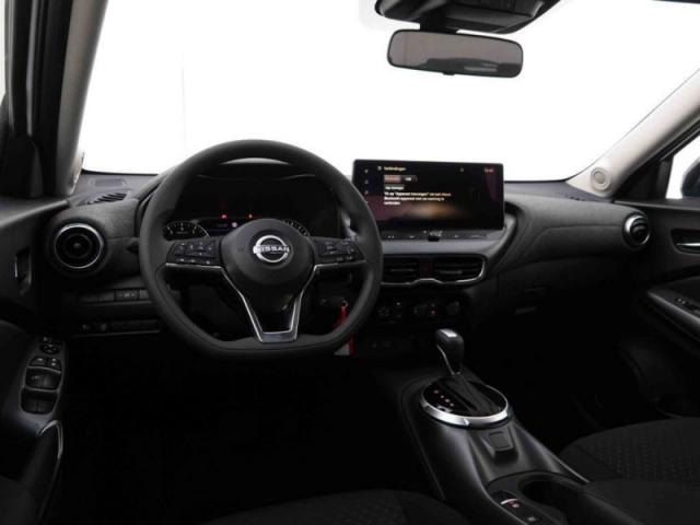 Nissan Juke image 2