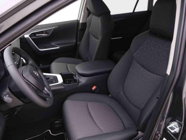 Toyota Rav4 image 4