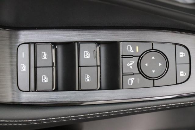 Nissan X-Trail image 7