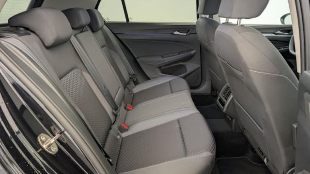 Volkswagen Golf image 5