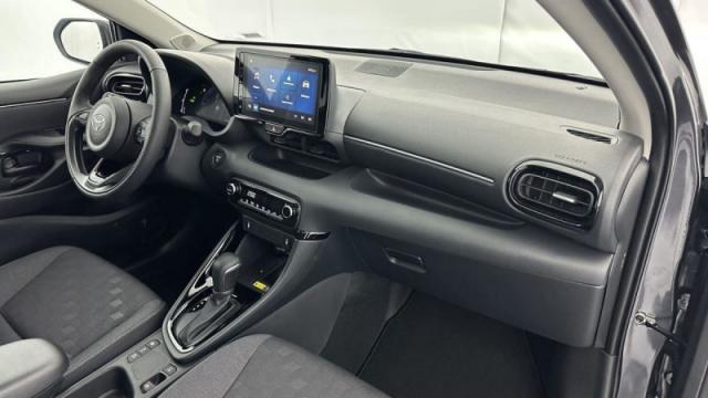 Toyota Yaris image 9