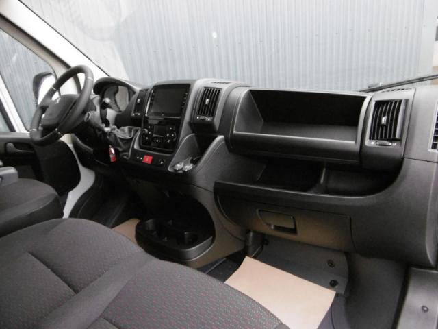 Peugeot Boxer image 9