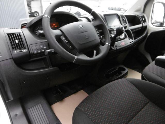 Peugeot Boxer image 4