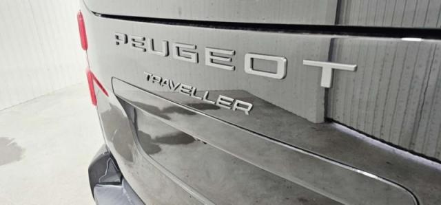 Peugeot Traveller image 5