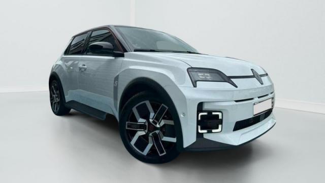 Renault R 5 image 8