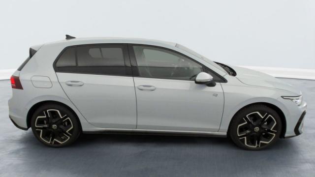 Volkswagen Golf image 8