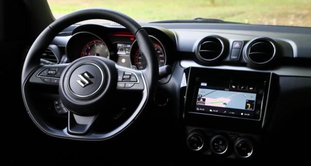 Suzuki Swift image 1