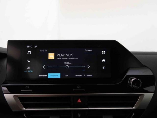 Citroen C4 image 2