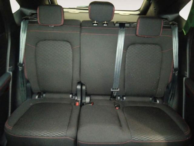 Ford Kuga image 6