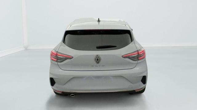 Renault Clio image 2