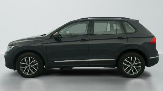 Volkswagen Tiguan image 9