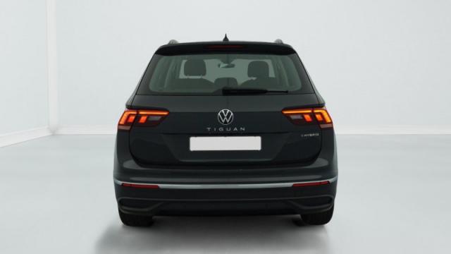 Volkswagen Tiguan image 2
