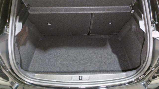 Peugeot 208 image 2