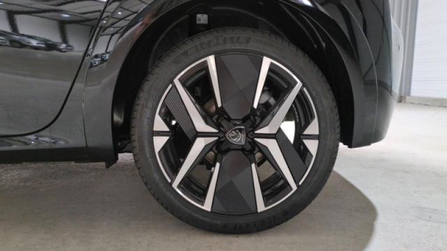 Peugeot 208 image 5