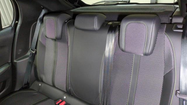 Peugeot 208 image 3