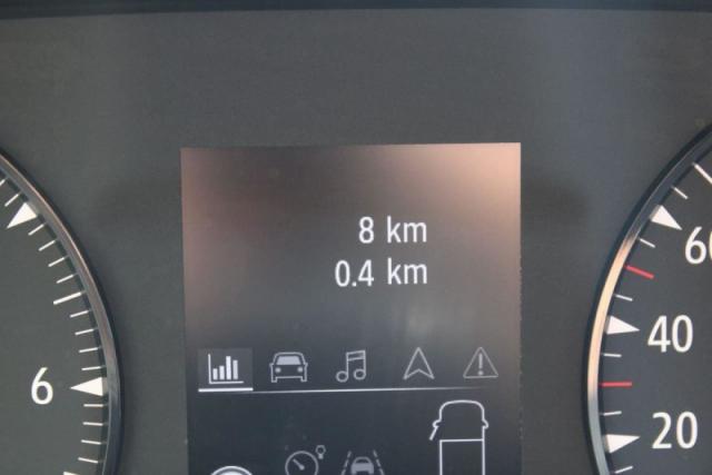 Renault Master image 1