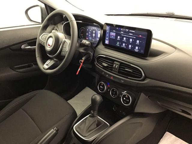 Fiat Tipo image 2