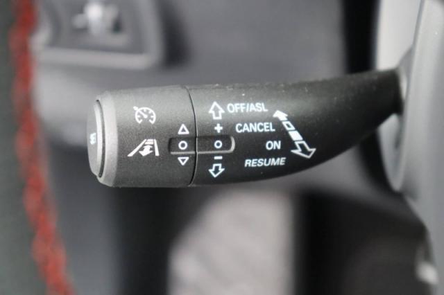 Mg Zs image 4