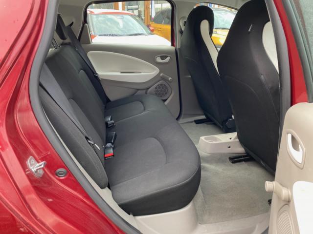 Renault Zoe image 2