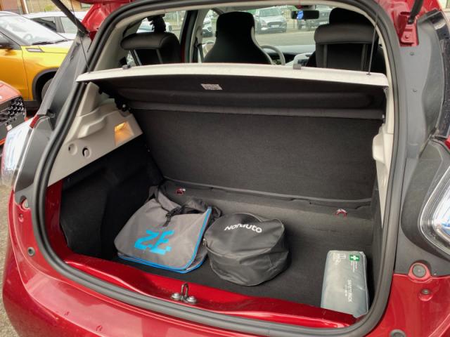Renault Zoe image 8