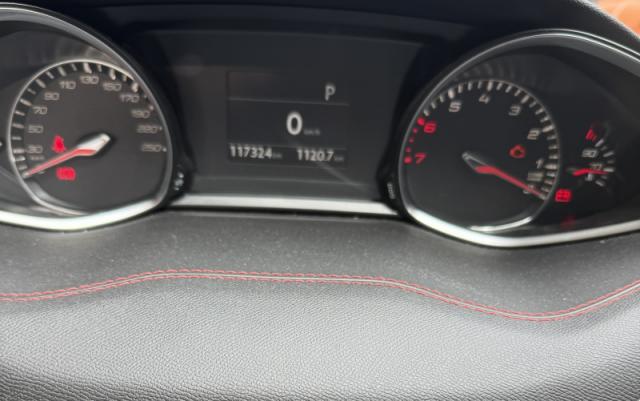 Peugeot 308 image 1