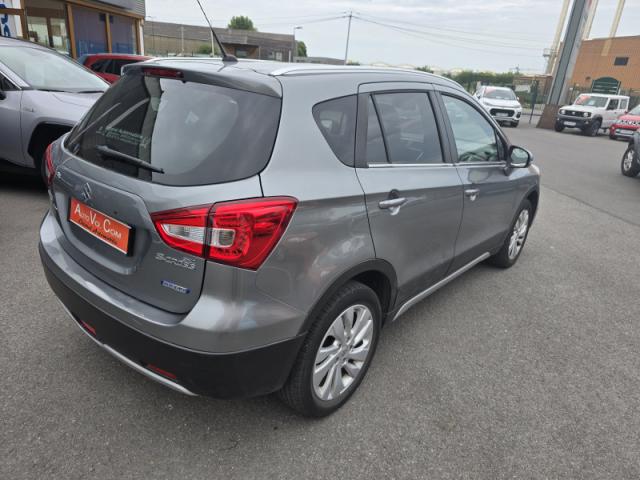 Suzuki S-Cross image 6