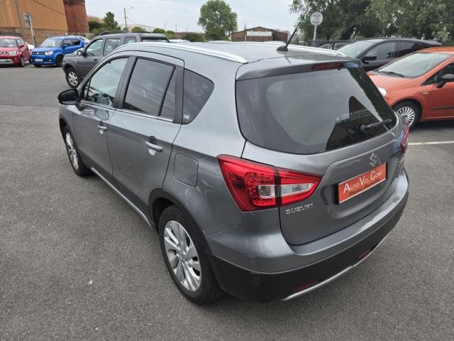Suzuki S-Cross image 8