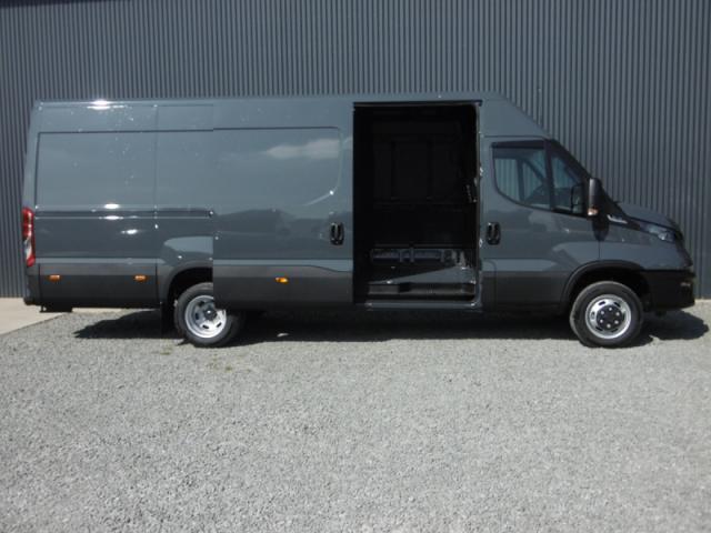 Iveco Daily image 1