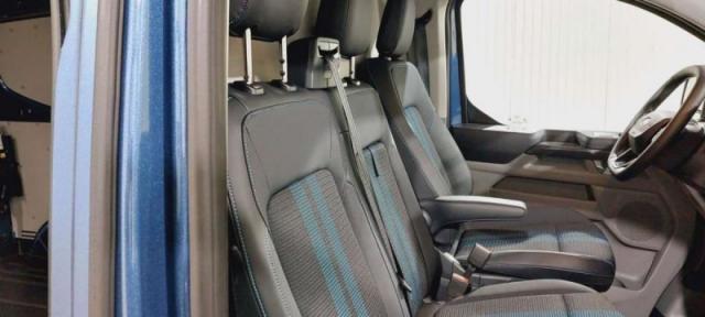 Ford Transit image 1